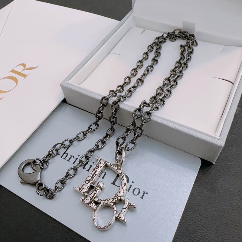 Dior Necklace 04lyr266 (8)